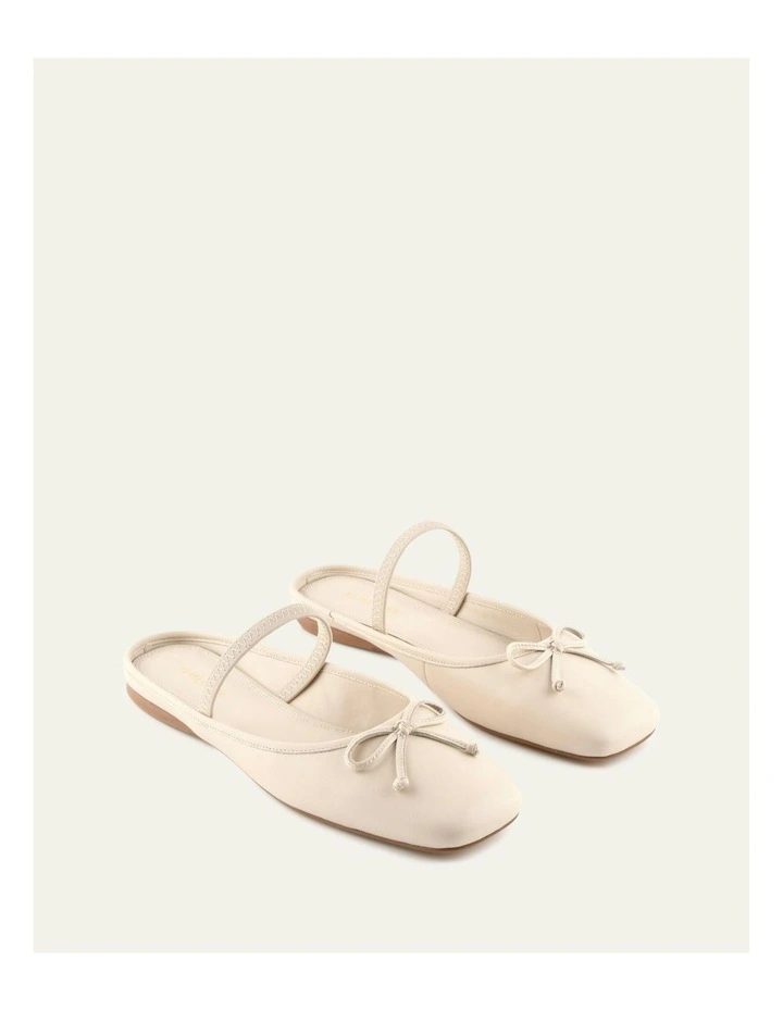 Nova Leather Casual Flats in Off White image 2