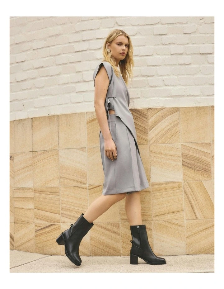 Atticus Leather Calf Boots in Black image 7