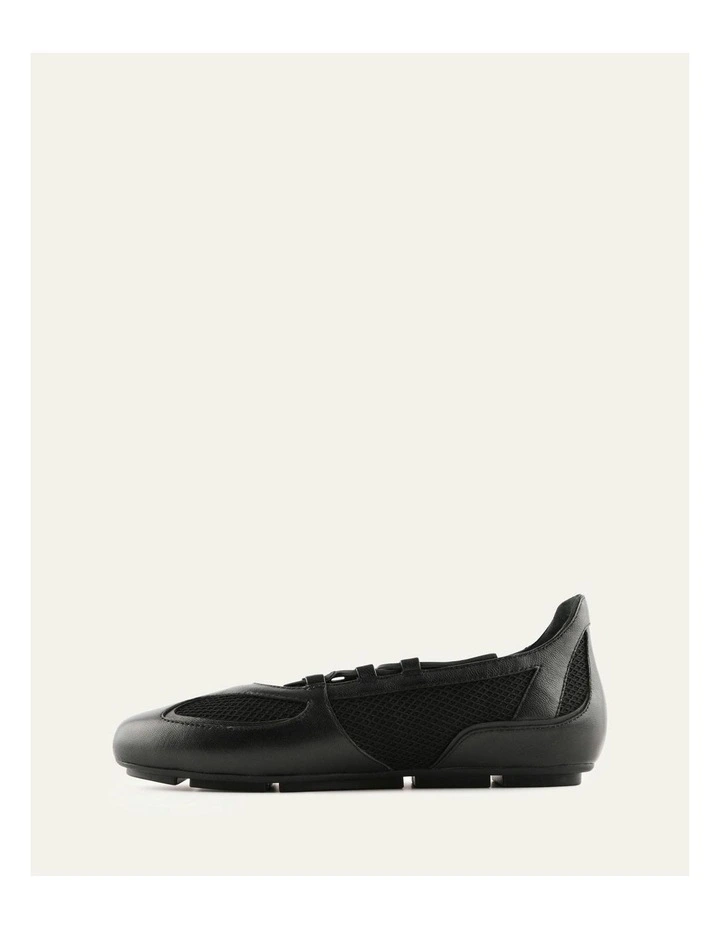 Umber Sneakers in Black Multi image 5