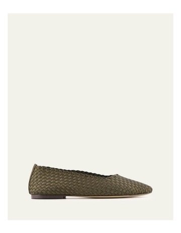 Olive colour