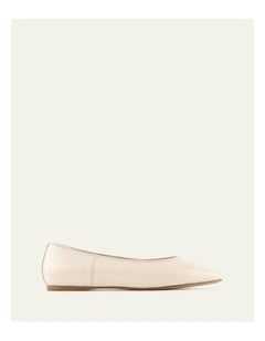 Yarra Dress Flats in Off White Leather