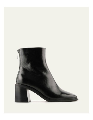 Black colour