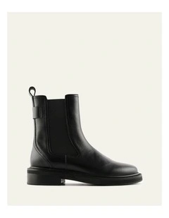 Dorian Flat Ankle Boots in Black Leather