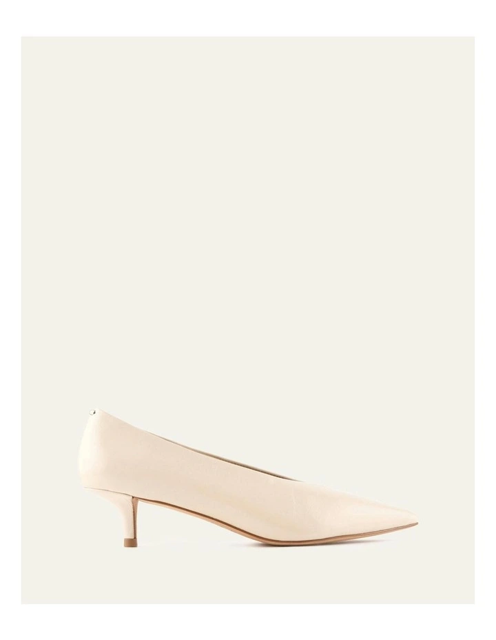 Rusk Low Heels in Off White Leather image 1
