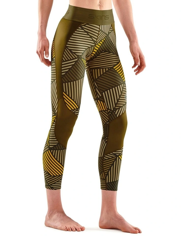 Series-3 Angle Running Activewear 7/8 Tights in Olive image 3