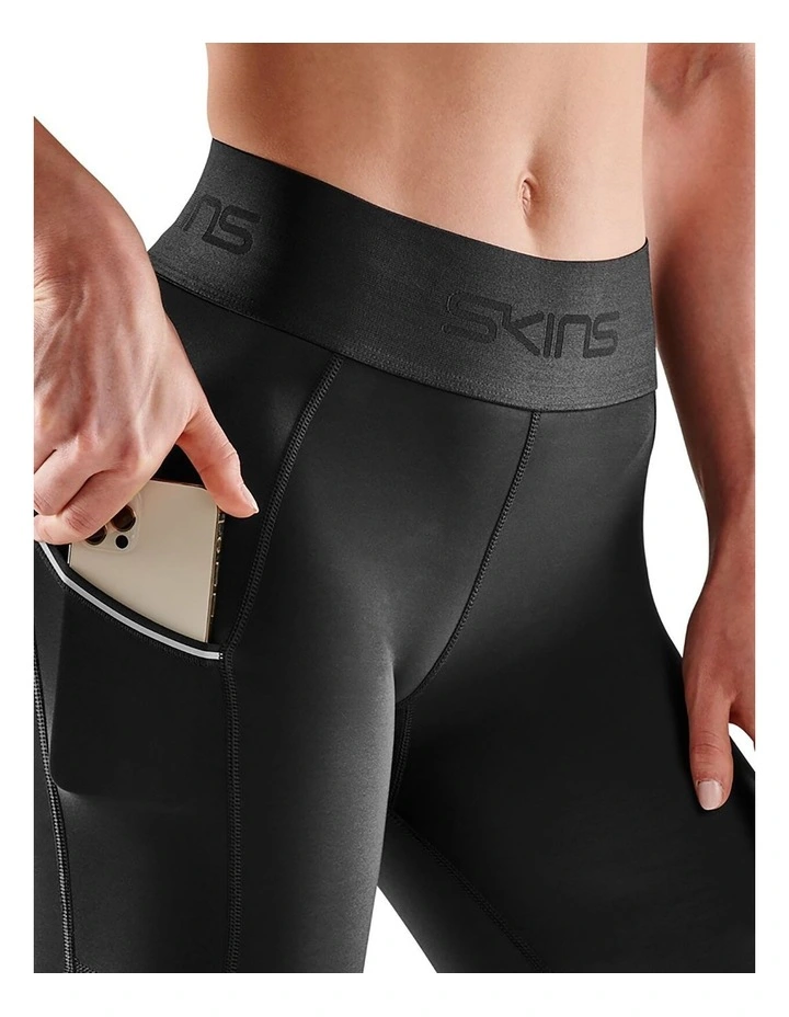 Series-3 Activewear Long Tight in Thermal Black image 4