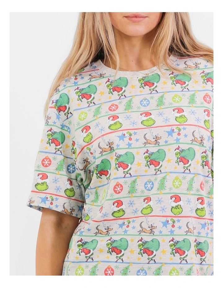 Grinch Fam Jam Pyjama Set in Assorted image 5