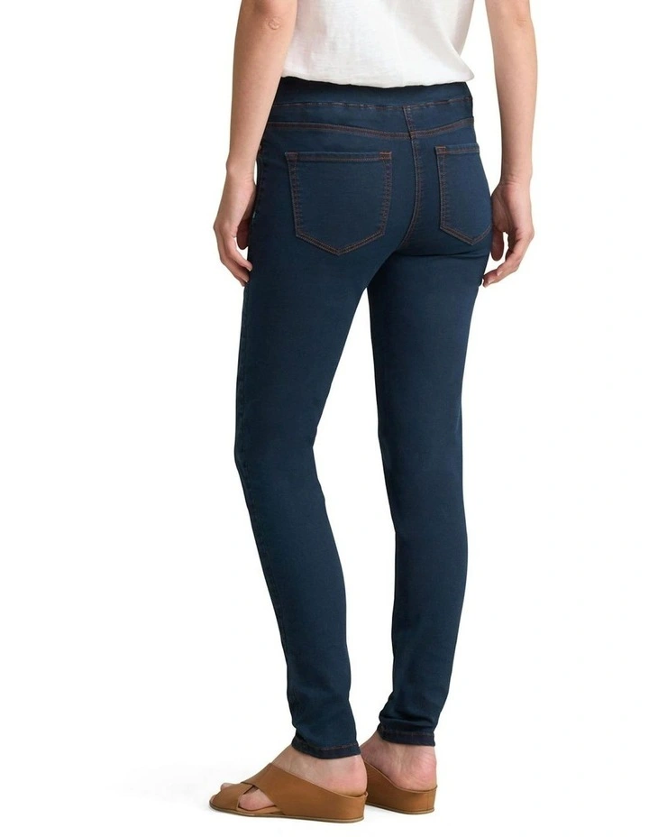 Good Earth Cotton 7/8 Skinny Leg Bengajean in Clean Denim Blue image 2