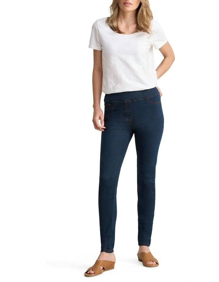 Good Earth Cotton 7/8 Skinny Leg Bengajean in Clean Denim Blue image 4