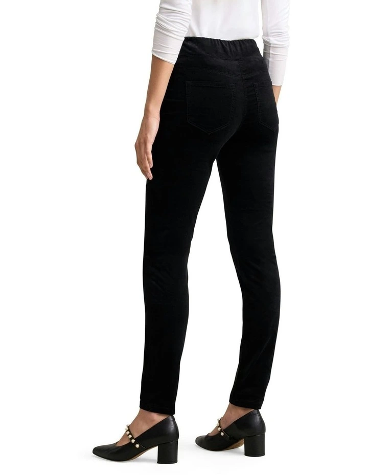 Bengajean Skinny Leg Pant in Black image 4