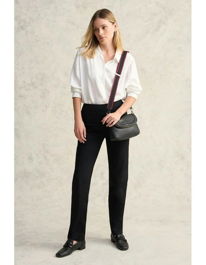 Straight Cashmere Feel Bengajean in Black image 2