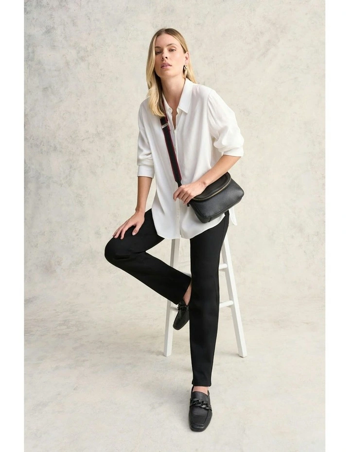 Straight Cashmere Feel Bengajean in Black image 4