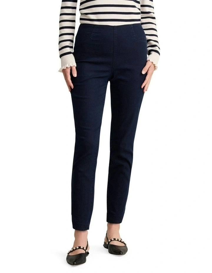 The Frenchie Curved Hem in Rinse Wash image 1