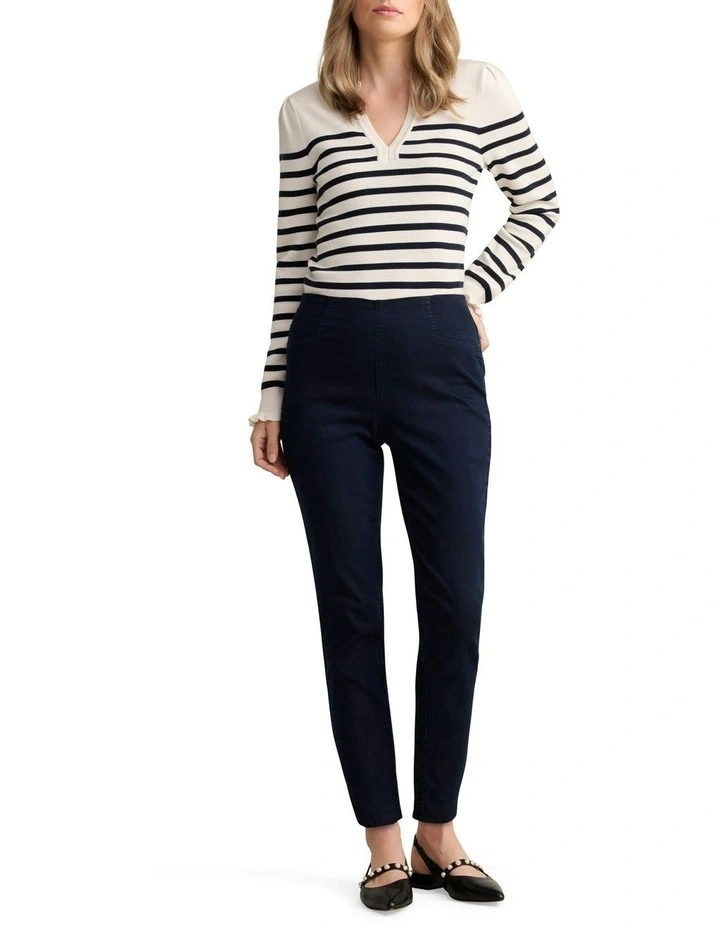 The Frenchie Curved Hem in Rinse Wash image 4