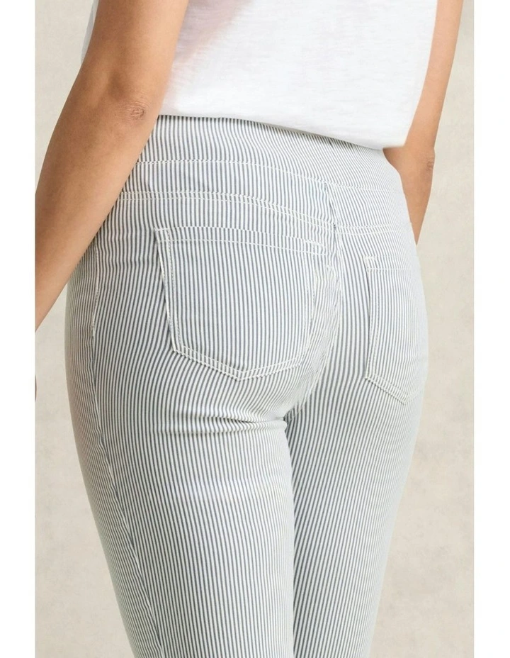 7/8 Seersucker Bengajean in Navy/White Stripe image 3