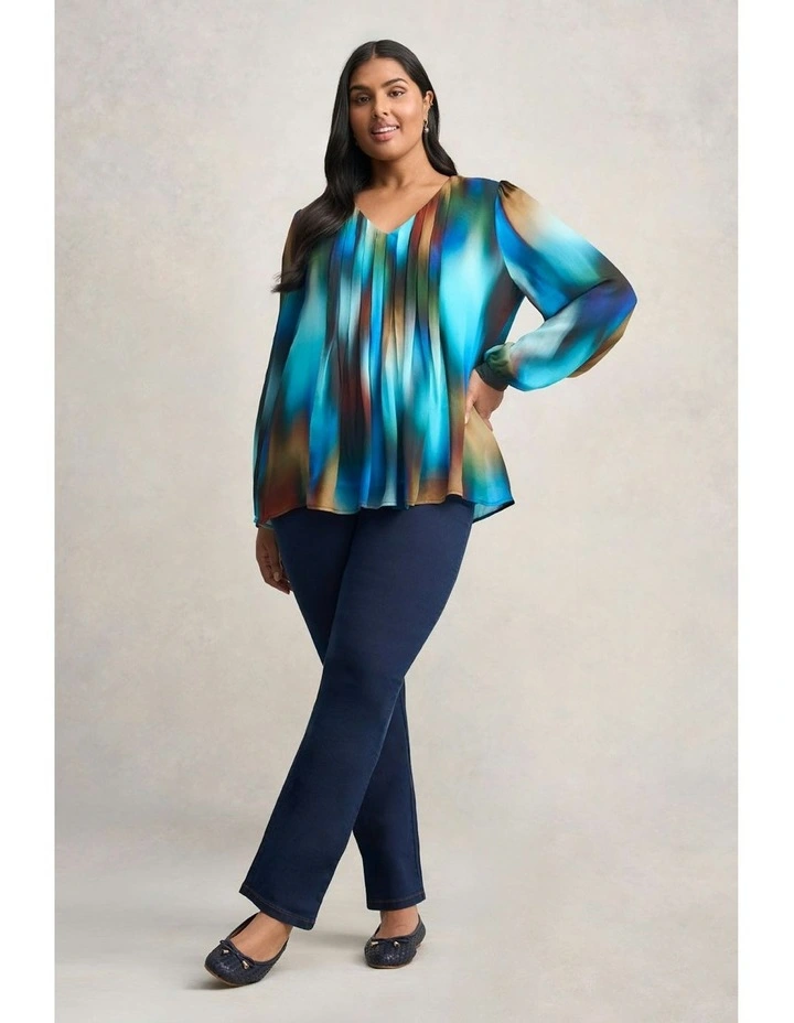 Pleated Georgette Blouse in Ombre Print image 7