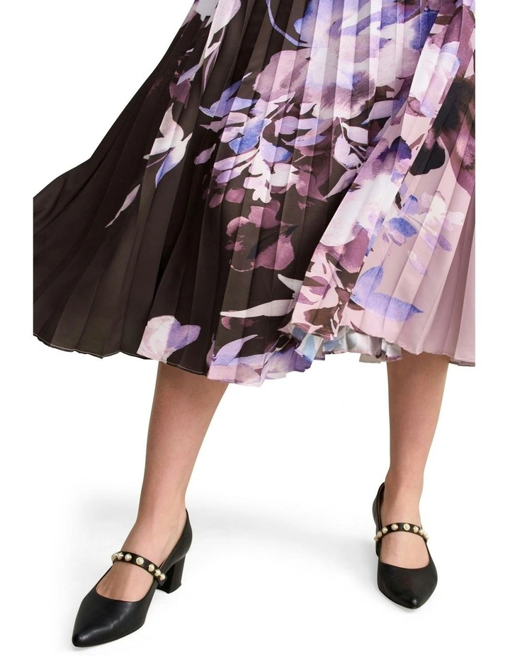 Pleated Floral Print Midi Skirt in Multi image 3