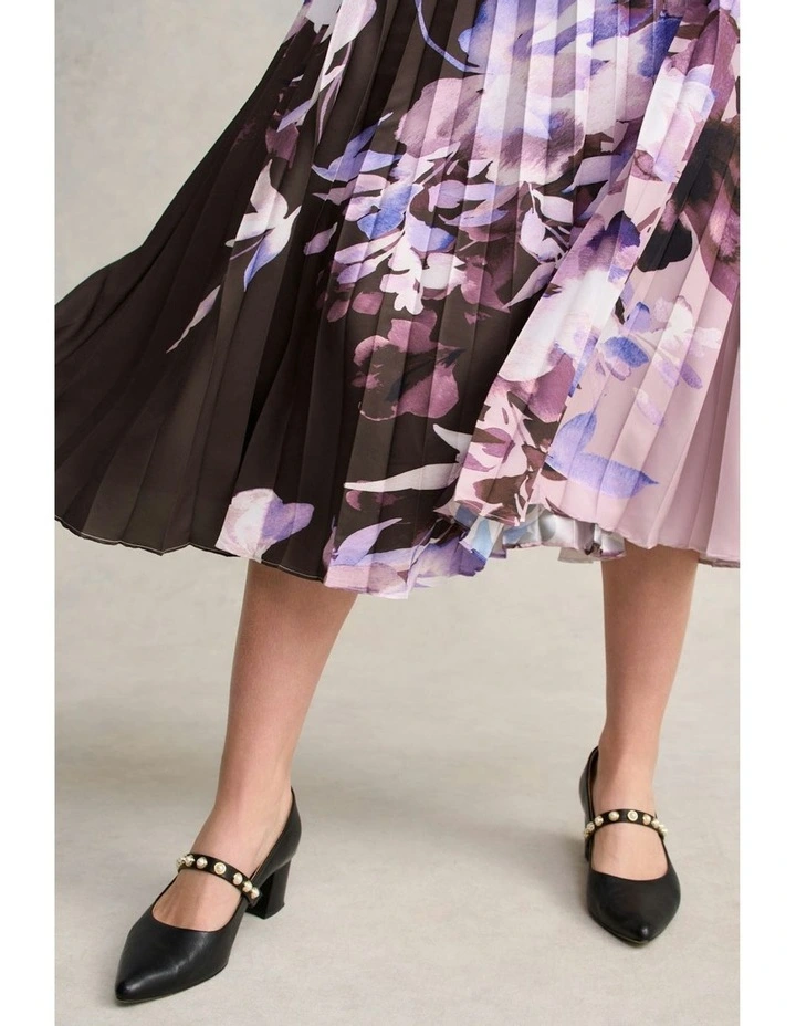 Pleated Floral Print Midi Skirt in Multi image 5
