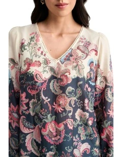 Placement Print Blouse in Tapestry Print