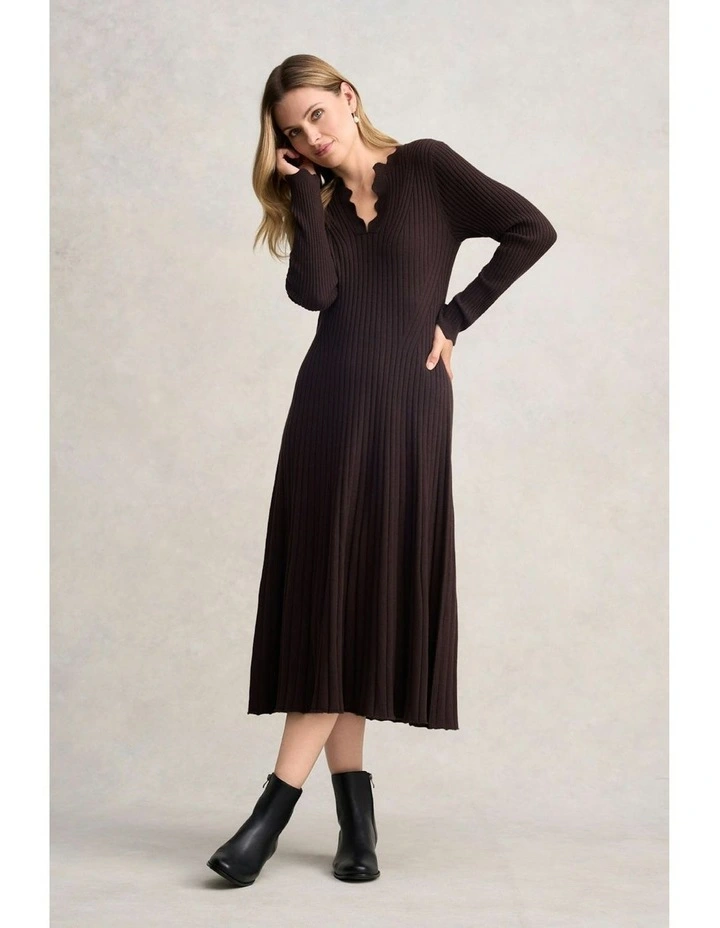 Graduated Rib Wool Dress in Chocolate image 7