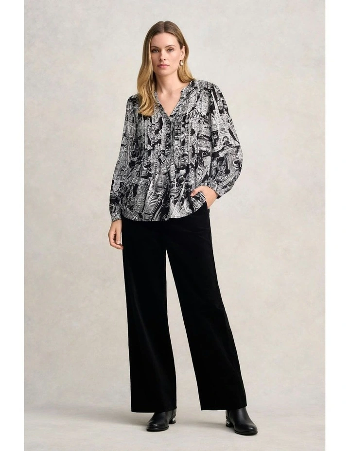 Long Sleeve Light Weight Blouse in France Capital Print image 1