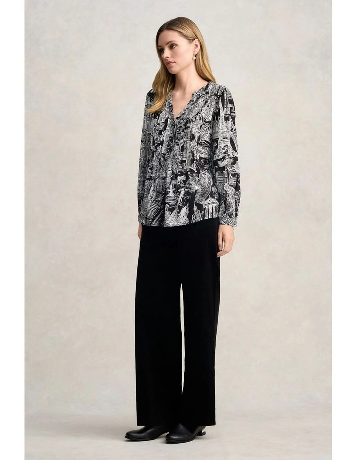 Long Sleeve Light Weight Blouse in France Capital Print image 4