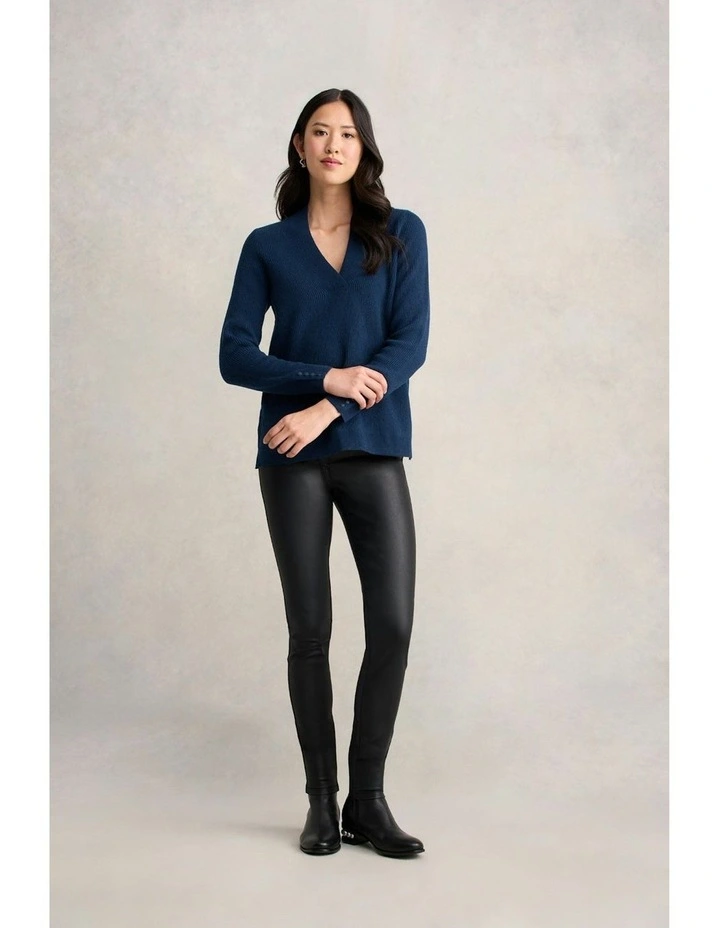 Ribbed V-Neck Wool Jumper in Midnight Blue image 5