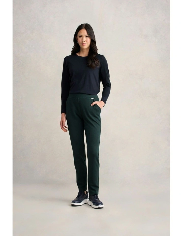 Herringbone Leisure Pant in Forest image 2