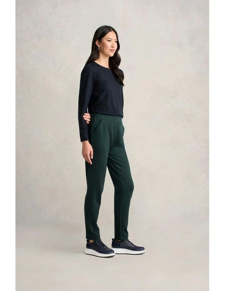 Herringbone Leisure Pant in Forest image 3