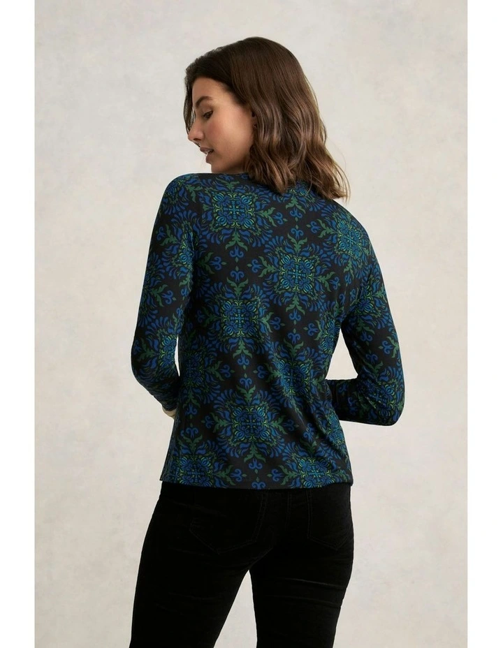 Long Sleeve La Boheme Print Crew Neck Top in Blue image 5