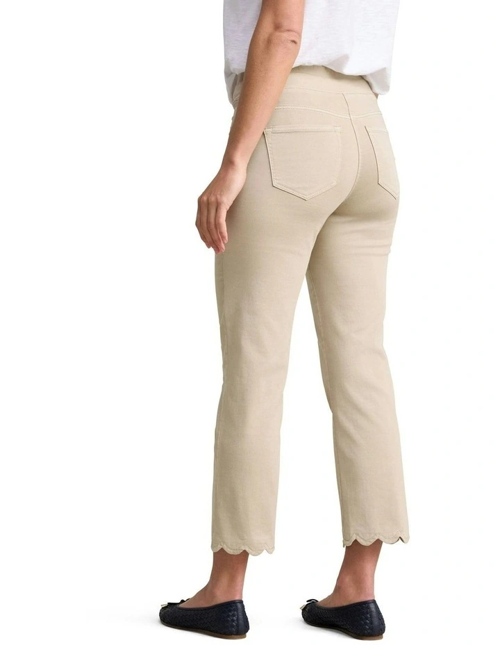 Scallop Detail Bengajean in Stone image 4