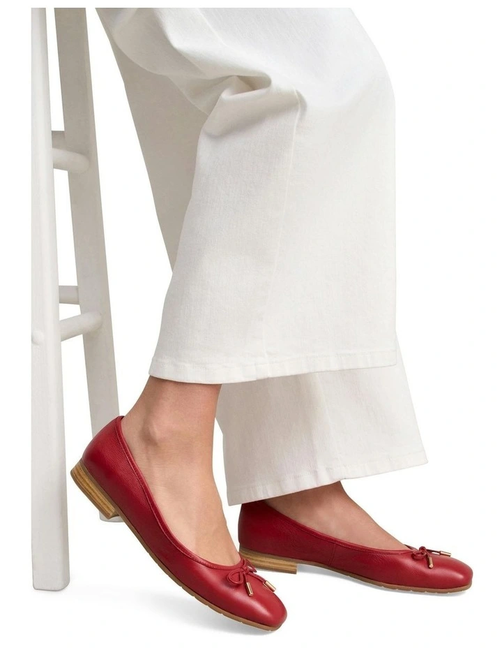 Alice Ballet Flat in Red image 2