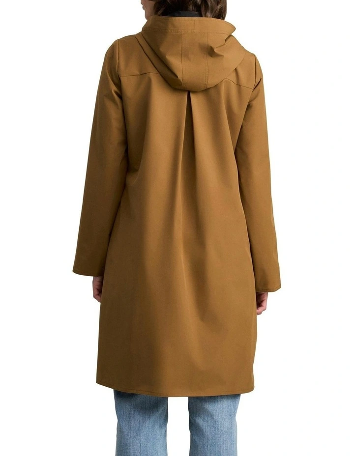 Reversible Raincoat in Tobacco/Black image 2