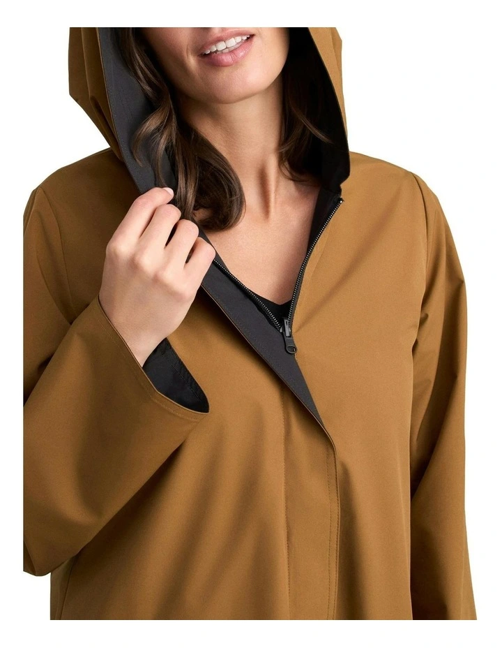 Reversible Raincoat in Tobacco/Black image 5