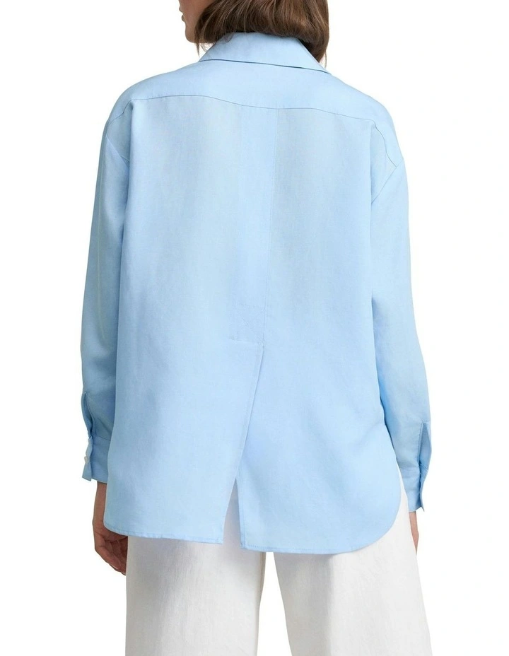 Split Back Relaxed Fit Shirt in Airey Blue image 2
