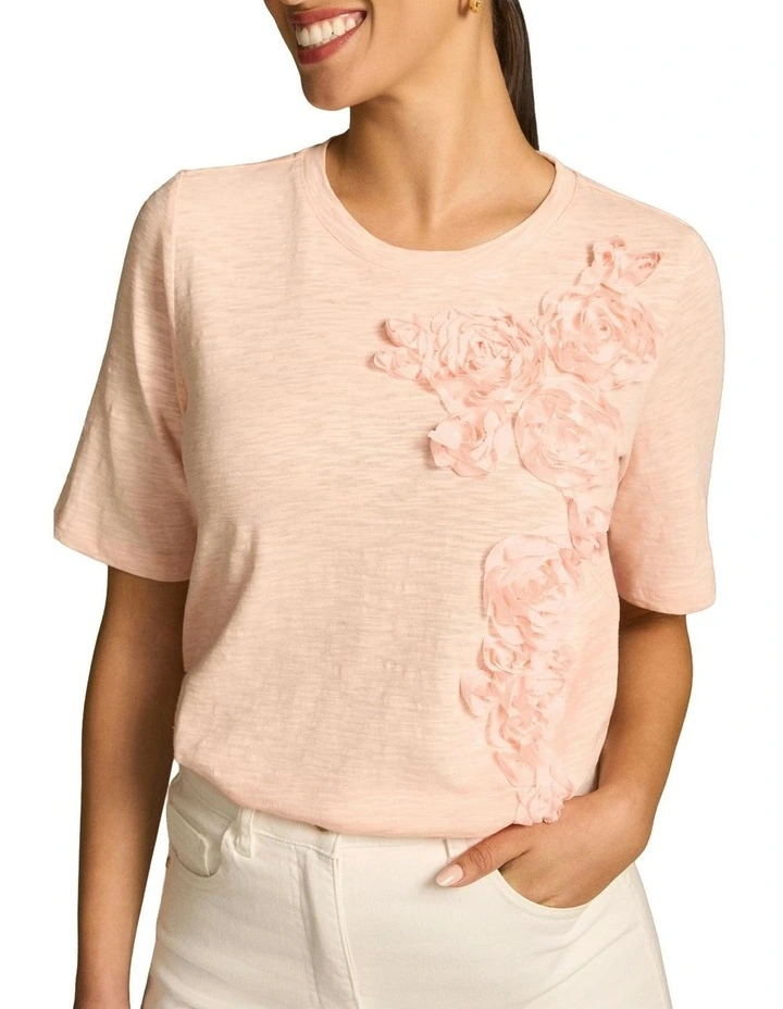 Appliqu Half Sleeve Tee in Pink image 4