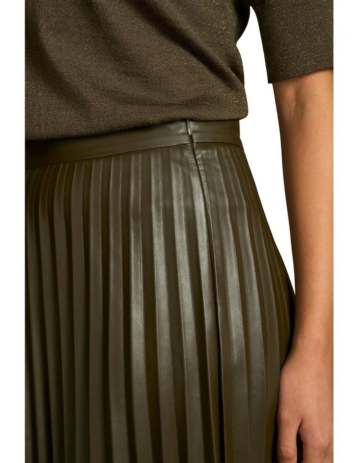 Pleated Faux Leather Skirt in Olive image 4