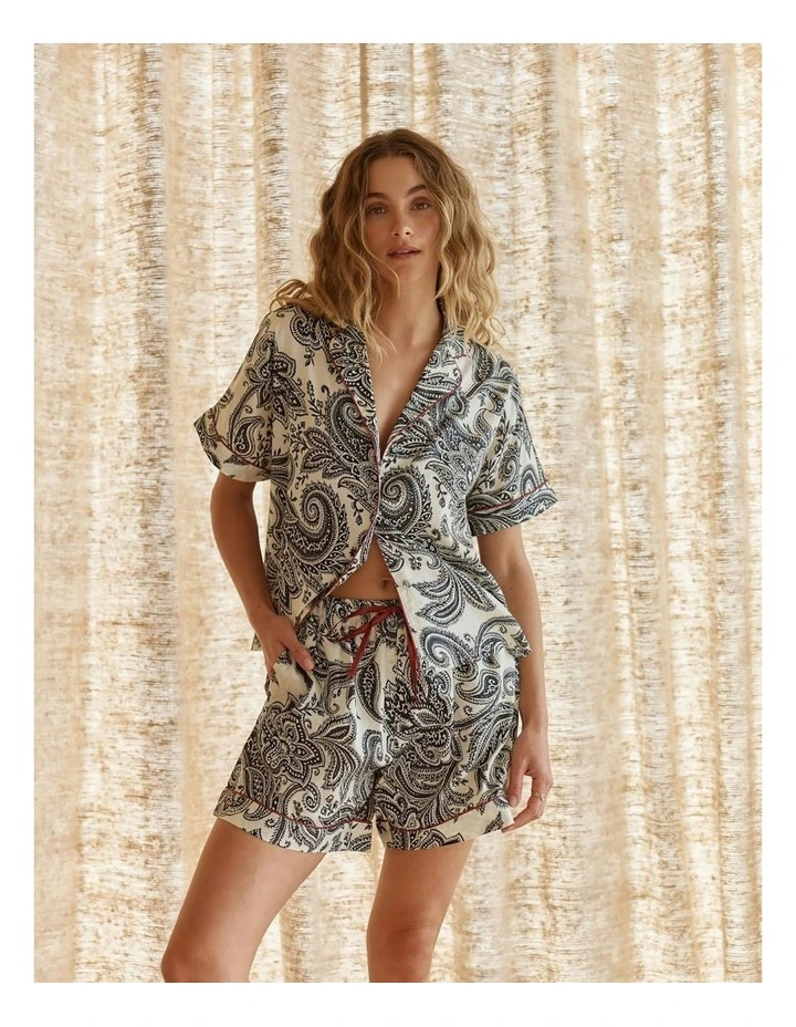Daphne Cotton Sateen Short Pyjama Set in Cream image 7
