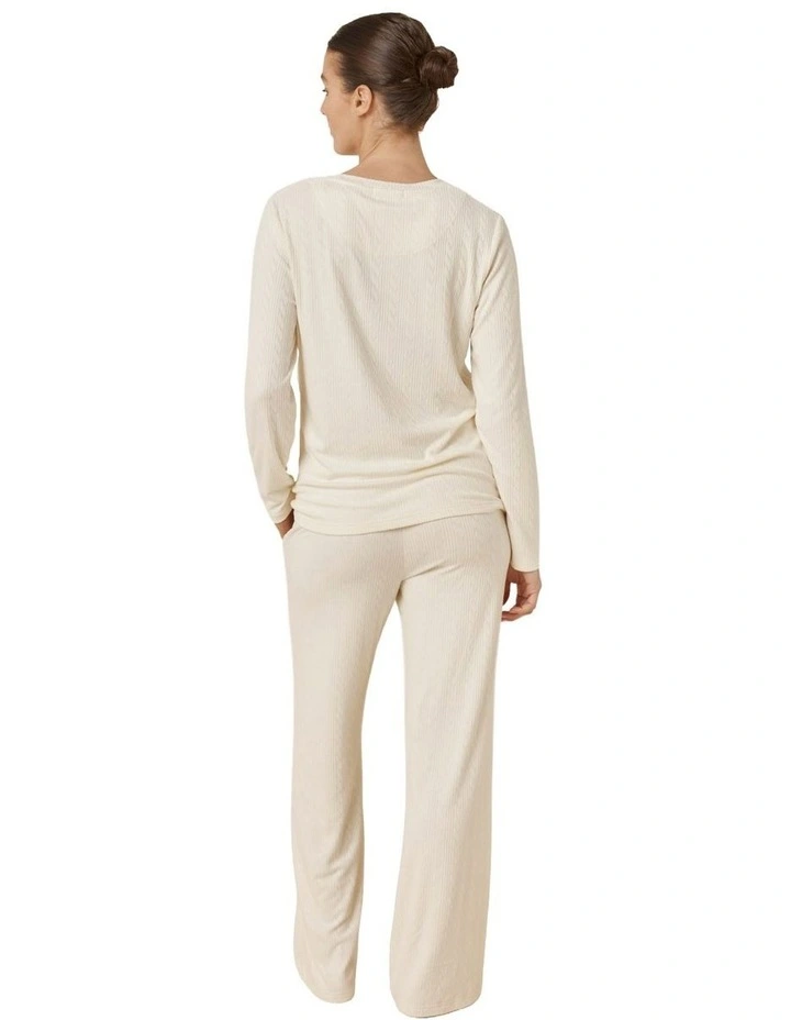 Ellie Lightweight Velour Cable Knit Set in Ivory image 2
