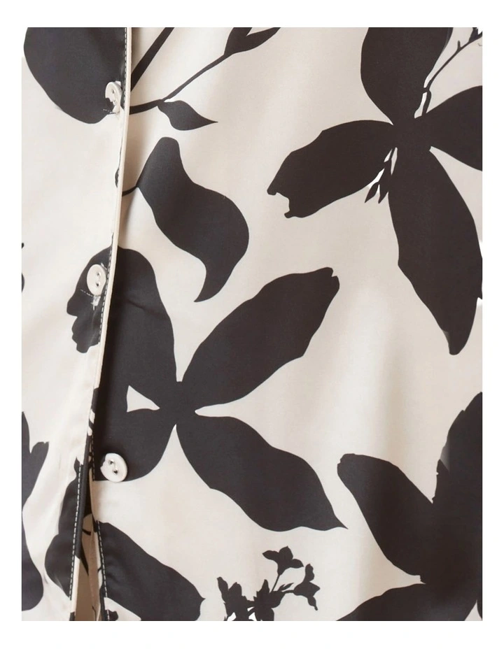 Ivy Silky Satin Pyjama Set in Black image 6