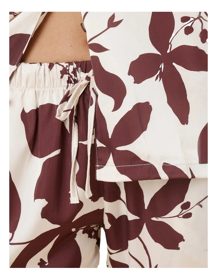 Ivy Silky Satin Pyjama Set in Burgundy image 7