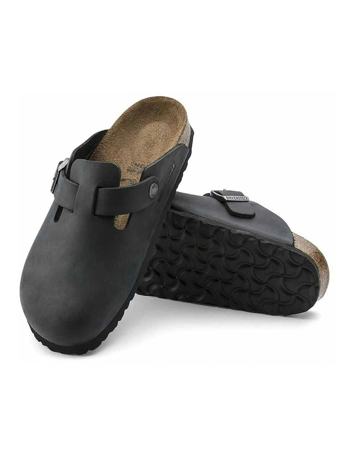 Boston Oiled Leather Clogs  Regular in in Black image 4