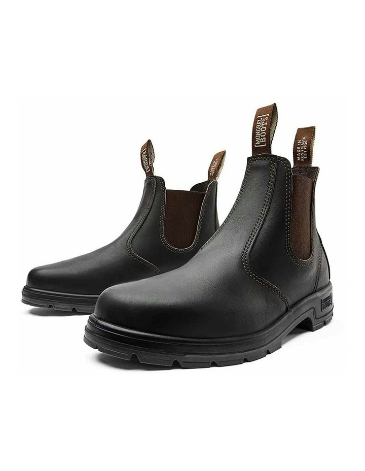 Oil Kip K9 Elastic Sided Boots in Claret image 5