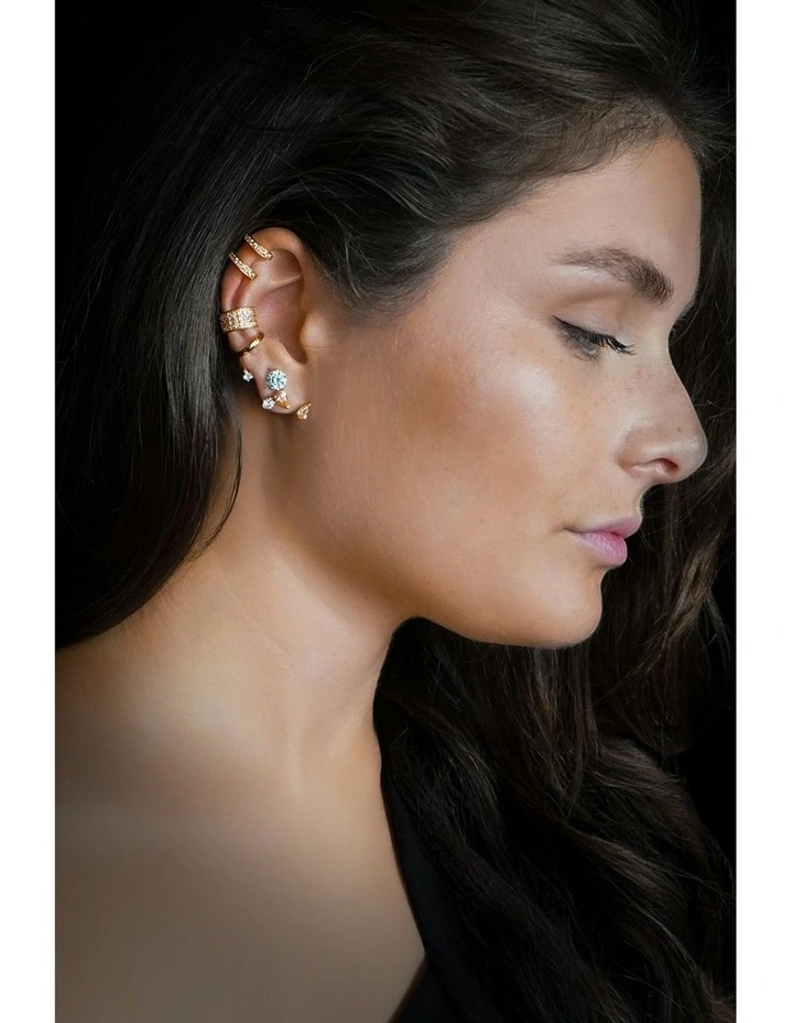 Pure Ear Climber With Diamonds in Silver image 2