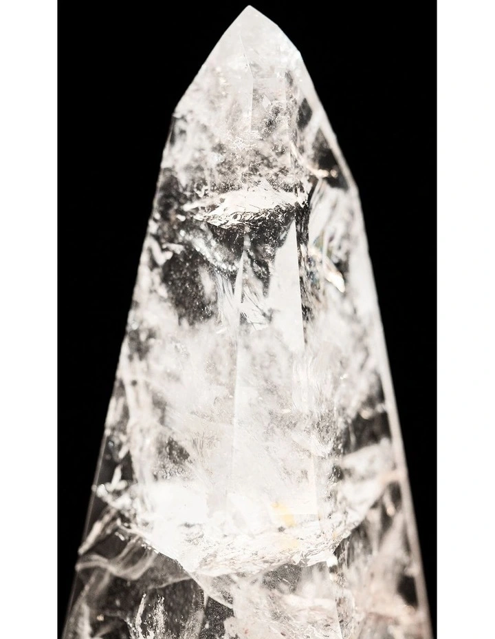Aetherion Fine Quartz in White image 4