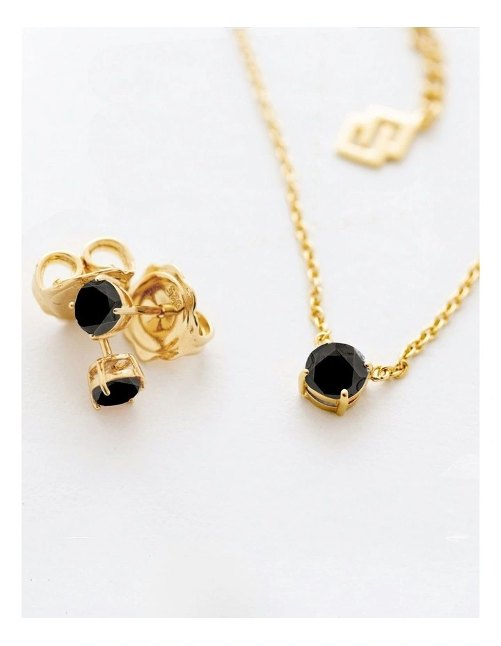 Raw Solitaire Necklace With Diamond in Gold image 3