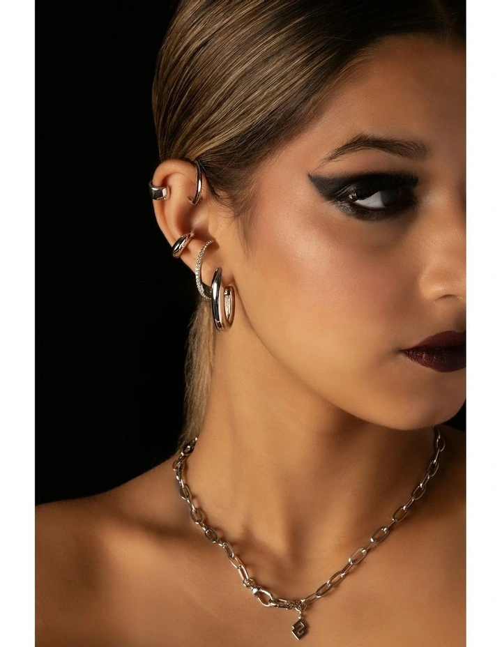 XSolid Ear Cuff in Silver image 5