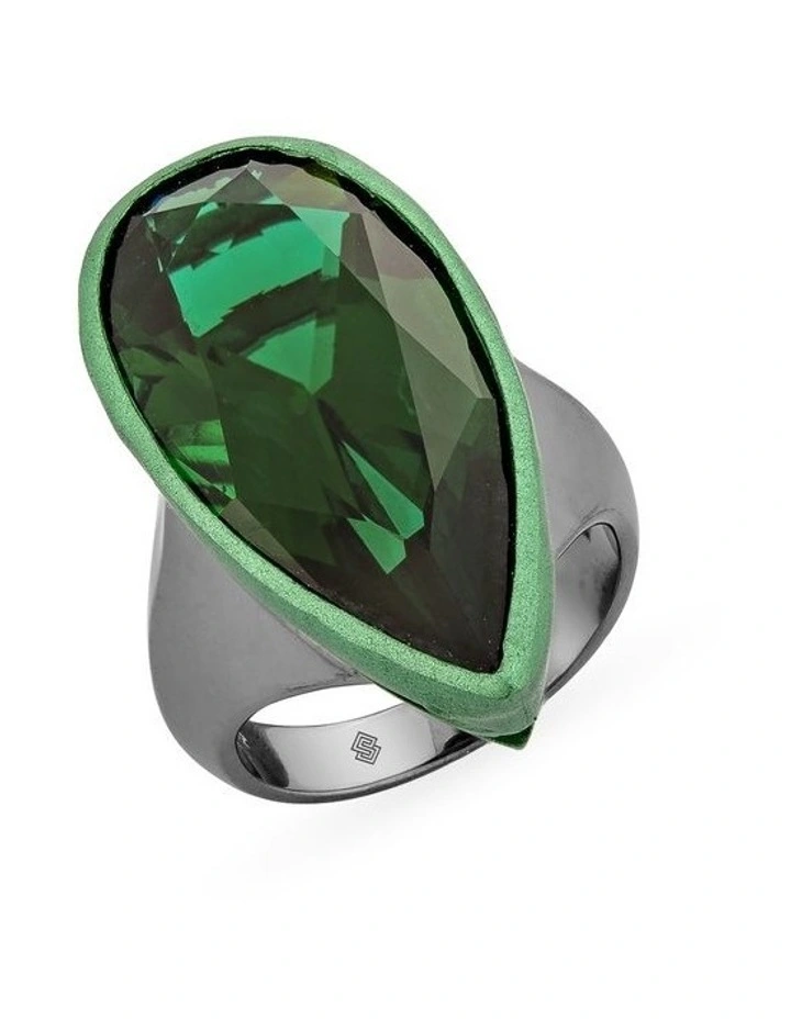 Beetle Ring With Emerald in Black image 1