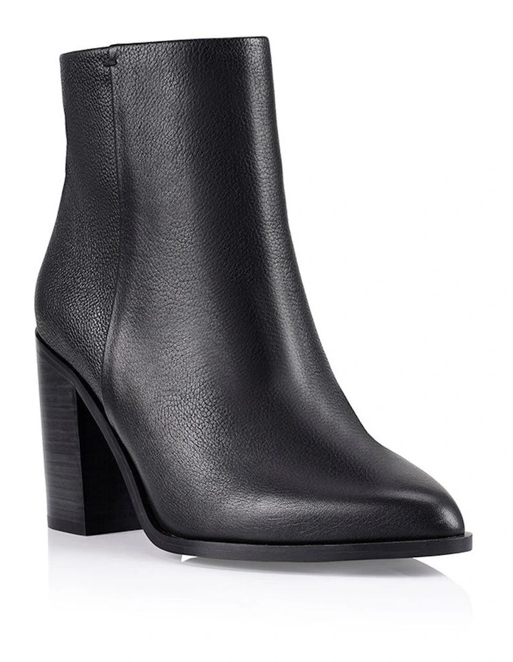 Ria Ankle Leather Boots in Black image 3