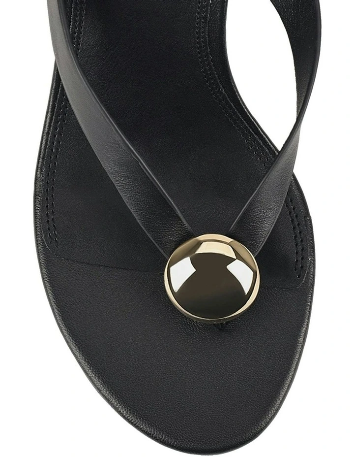 Chloe Thong Wedges in Black Leather image 4